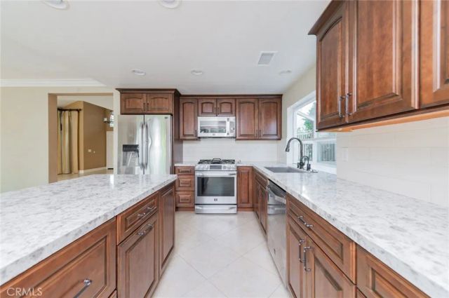 24772 Oxford, Laguna Niguel, CA 92677