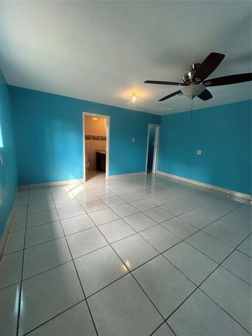 5811 E S F Austin Road, Jones Creek, TX 77541