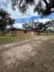 5811 E S F Austin Road, Jones Creek, TX 77541