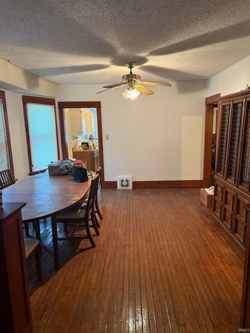 3208 S Monroe Street, Fort Wayne, IN 46806