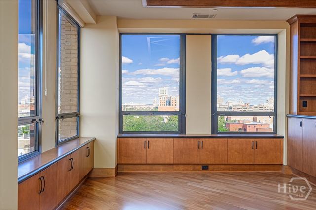 300 Bull Street 601, Savannah, GA 31401