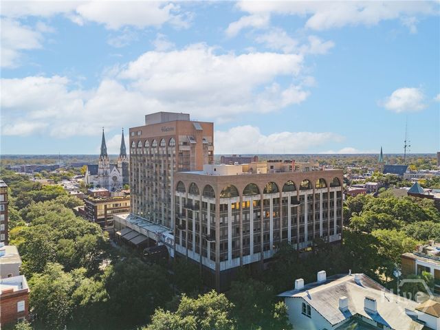 300 Bull Street 601, Savannah, GA 31401