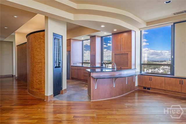 300 Bull Street 601, Savannah, GA 31401