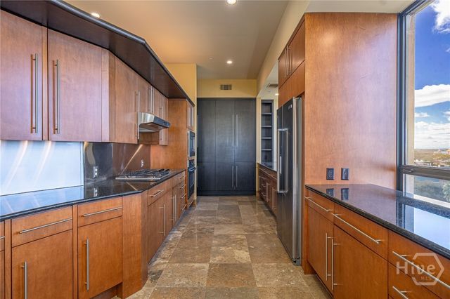 300 Bull Street 601, Savannah, GA 31401