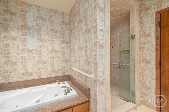 300 Bull Street 601, Savannah, GA 31401