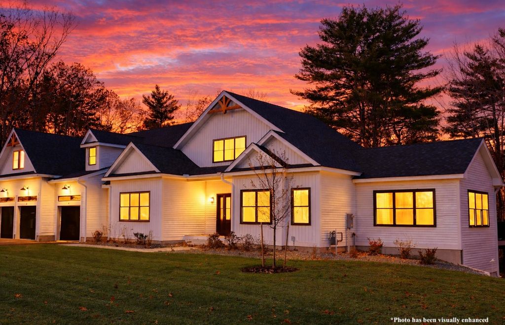 12 Little River Road Unit 7, Exeter, NH 03833