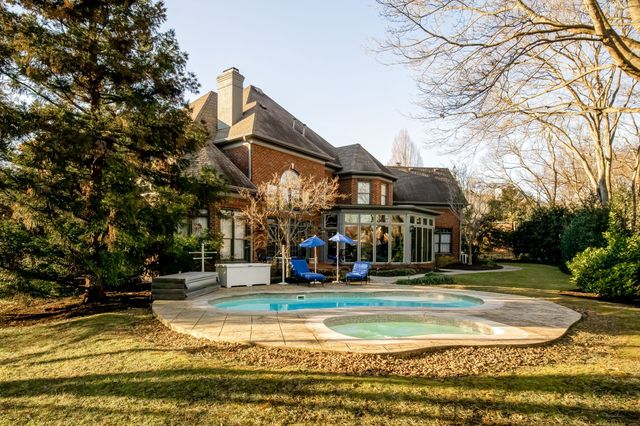 508 Lake Valley Ct, Franklin, TN 37069