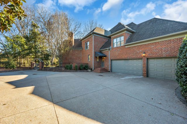 508 Lake Valley Ct, Franklin, TN 37069