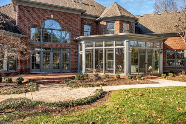 508 Lake Valley Ct, Franklin, TN 37069