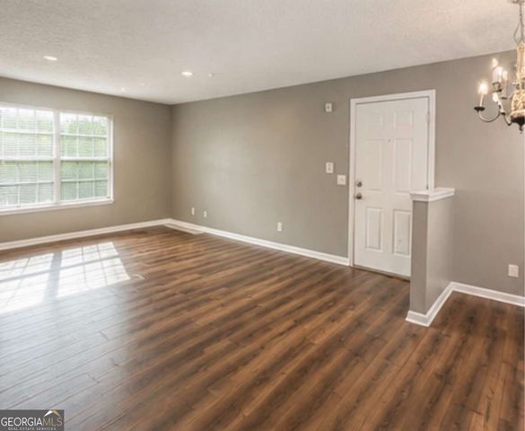 7202 Par Four Way, Lithonia, GA 30038