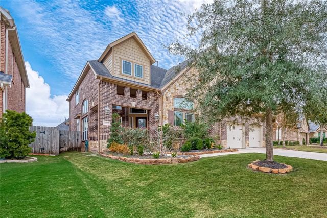 4522 Marilee Chris Court, Sugar Land, TX 77479