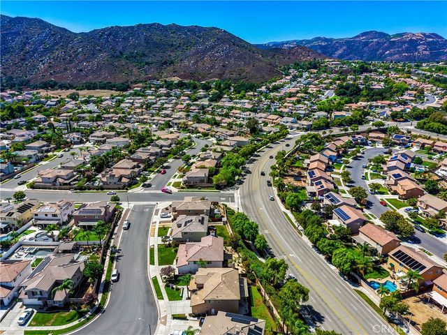 38090 Sherwood Street, Murrieta, CA 92562