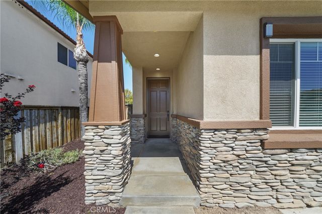 38090 Sherwood Street, Murrieta, CA 92562