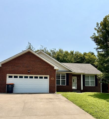 321 Maple Park Dr, Clarksville, TN 37040