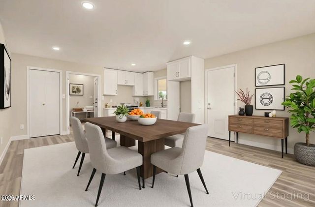 2834 E SHANGRI LA Road, Phoenix, AZ 85028