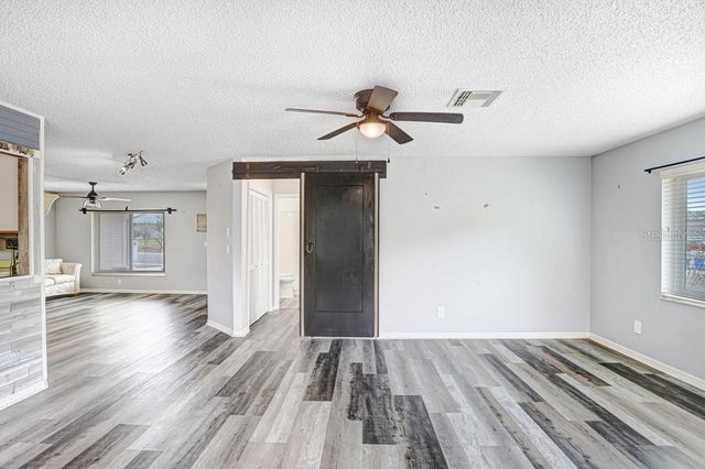 1807 NEW BEDFORD DRIVE, Sun City Center, FL 33573