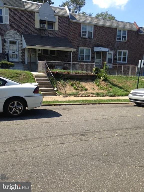 232 W 21ST ST, Chester, PA 19013