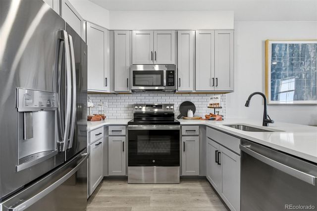 17205 W 91st Lane, Arvada, CO 80007