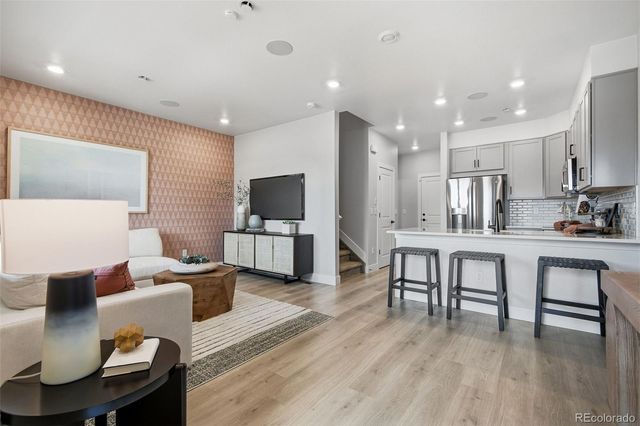 17205 W 91st Lane, Arvada, CO 80007