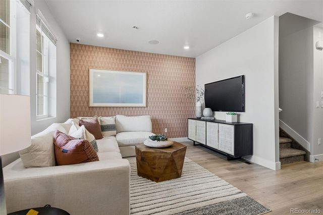 17205 W 91st Lane, Arvada, CO 80007