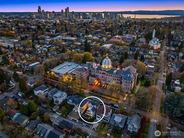 738 22nd Avenue E, Seattle, WA 98112