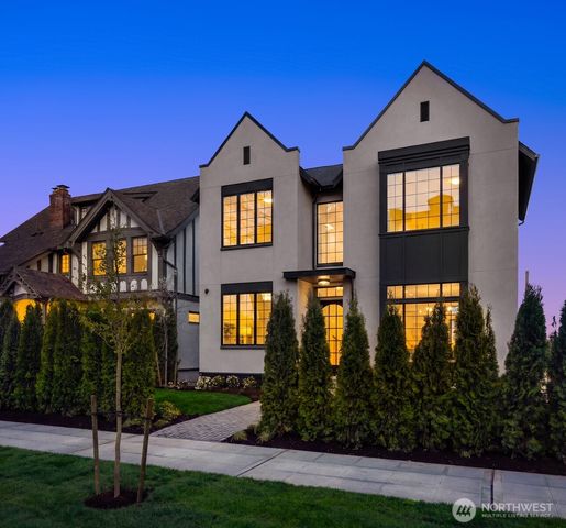 738 22nd Avenue E, Seattle, WA 98112