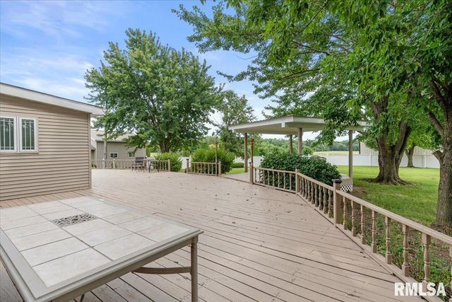 7030 Mansion Road, Chatham, IL 62629