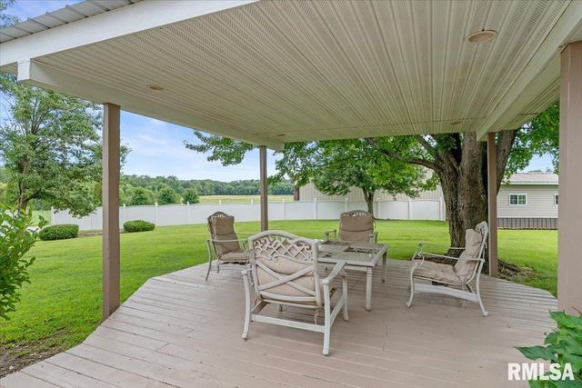 7030 Mansion Road, Chatham, IL 62629
