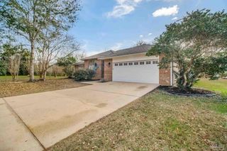 10675 Aloe Ln, Lillian, AL 36549