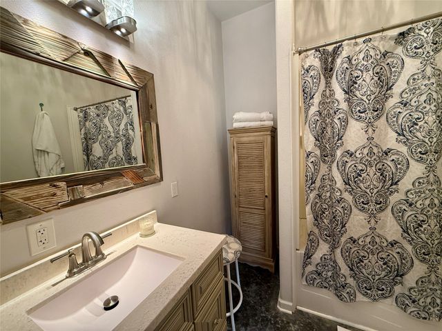 184 County Road 2484, Hico, TX 76457