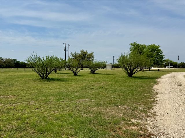 184 County Road 2484, Hico, TX 76457