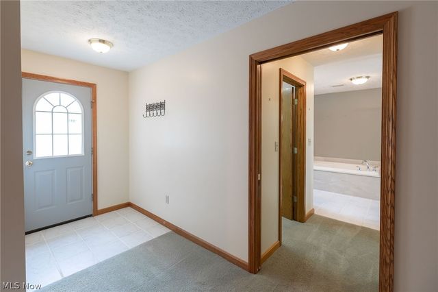 457 Lisbon Drive, Tallmadge, OH 44278
