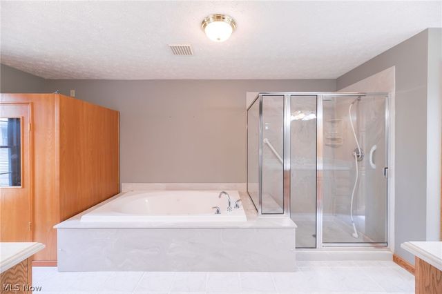 457 Lisbon Drive, Tallmadge, OH 44278