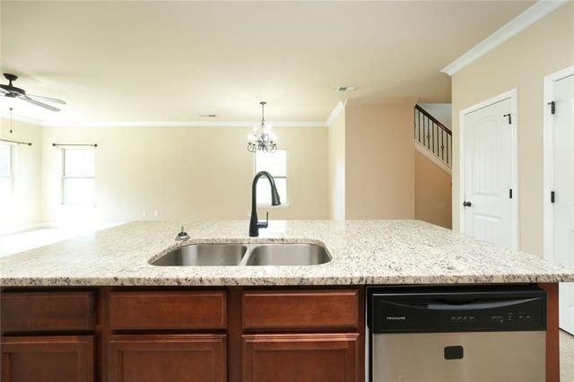 40 Oakwood Drive, Covington, GA 30016