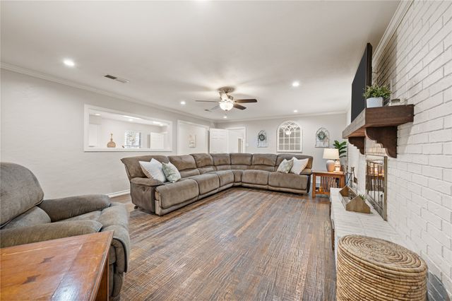 101 Ranch Road, Krugerville, TX 76227