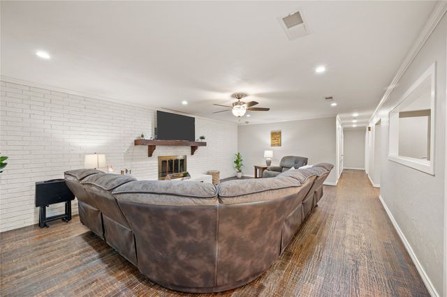 101 Ranch Road, Krugerville, TX 76227