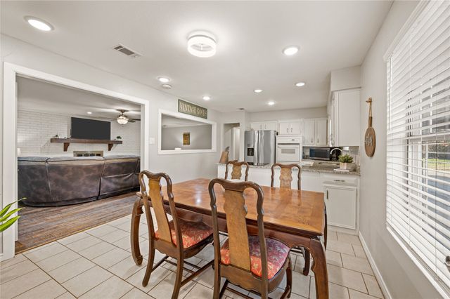 101 Ranch Road, Krugerville, TX 76227