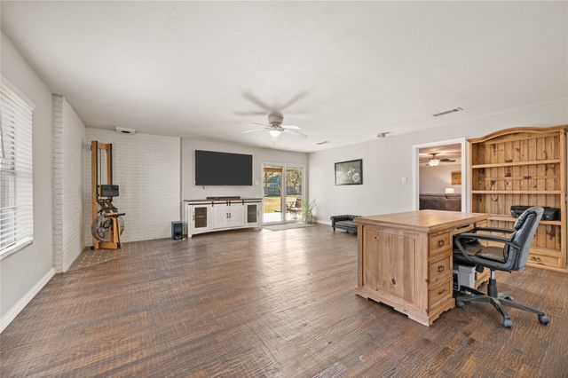 101 Ranch Road, Krugerville, TX 76227