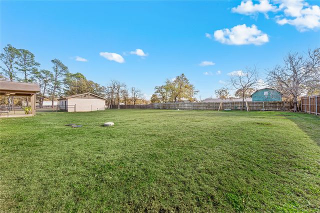 101 Ranch Road, Krugerville, TX 76227
