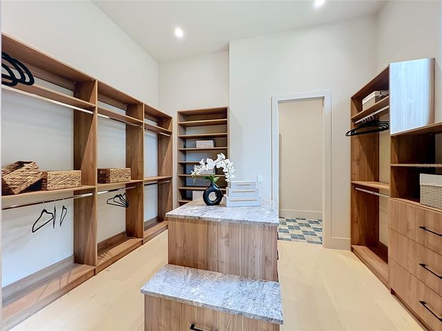2905 PARKLAND DRIVE, Winter Park, FL 32789