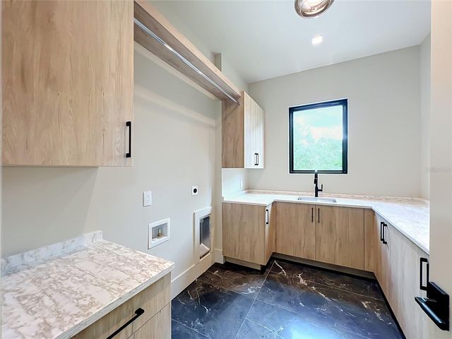 2905 PARKLAND DRIVE, Winter Park, FL 32789