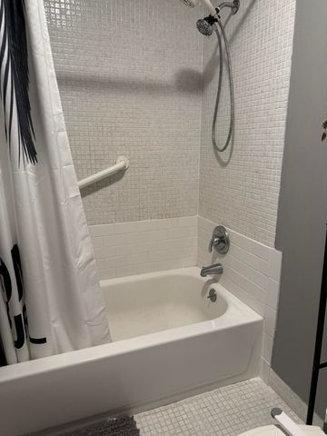 1520 NW 19TH Terrace 203, Delray Beach, FL 33445