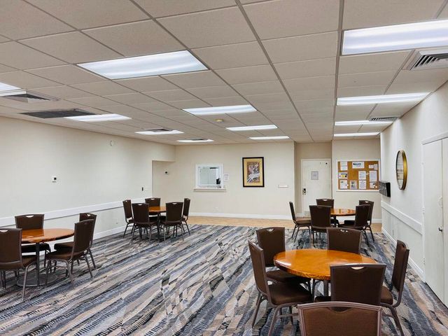 1520 NW 19TH Terrace 203, Delray Beach, FL 33445