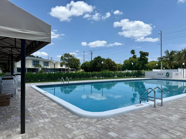 1520 NW 19TH Terrace 203, Delray Beach, FL 33445