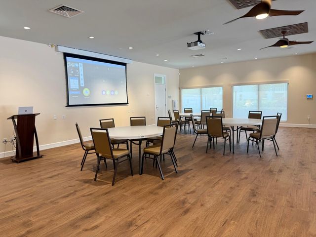 1520 NW 19TH Terrace 203, Delray Beach, FL 33445