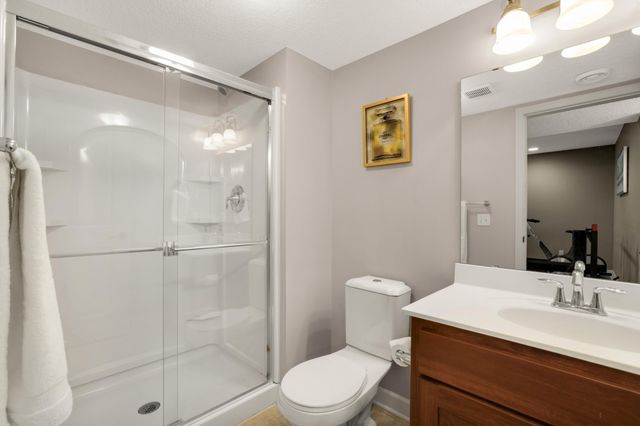 3582 Springwood Path, Eagan, MN 55123