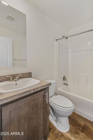 5601 W MISSOURI Avenue 150, Glendale, AZ 85301