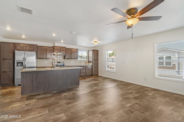 5601 W MISSOURI Avenue 150, Glendale, AZ 85301