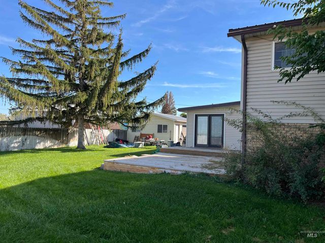 186 Clear Spring Dr, Twin Falls, ID 83301