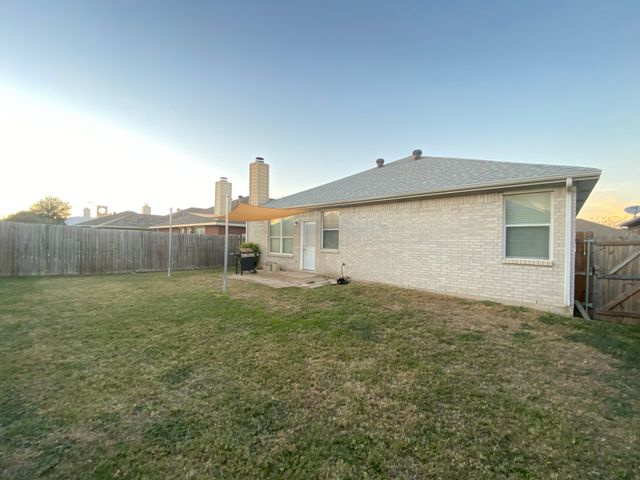 8655 Sumter Way, Fort Worth, TX 76244